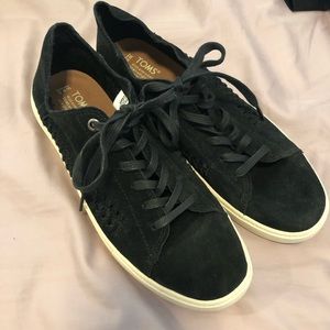 Toms black Sneakers Woman 8.5